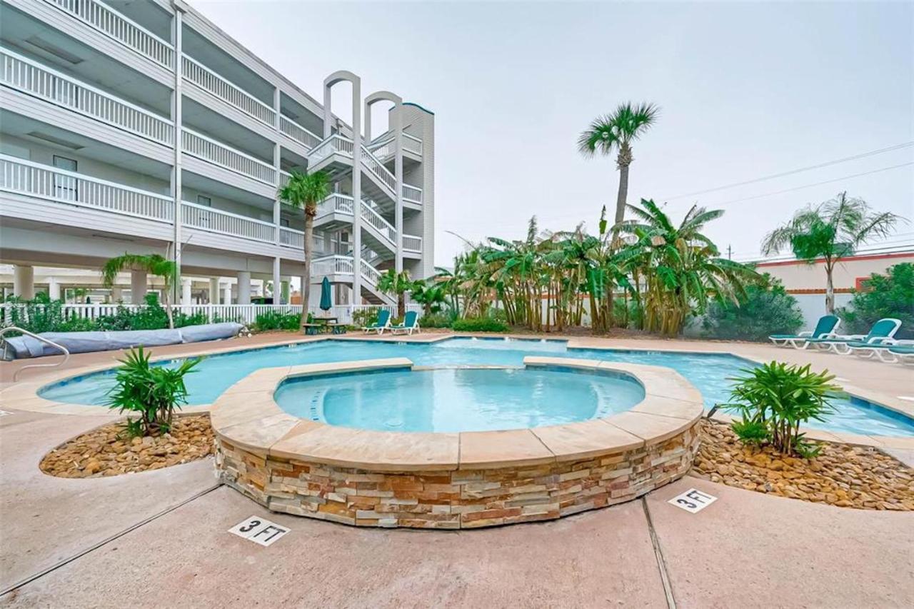 Casa Del Mar Skip To The Beach 294 Apartment Galveston Bagian luar foto